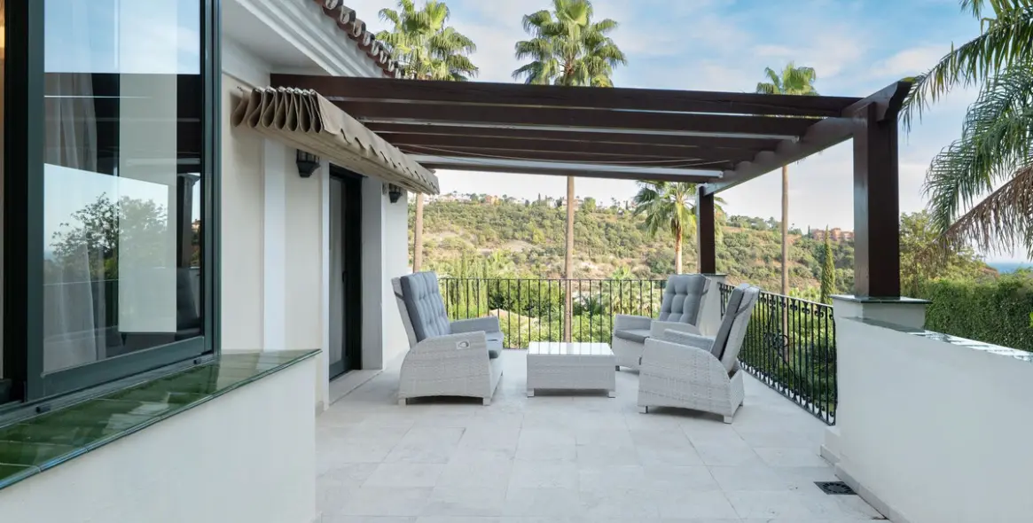 Venta de villa independiente en Los Arqueros 33