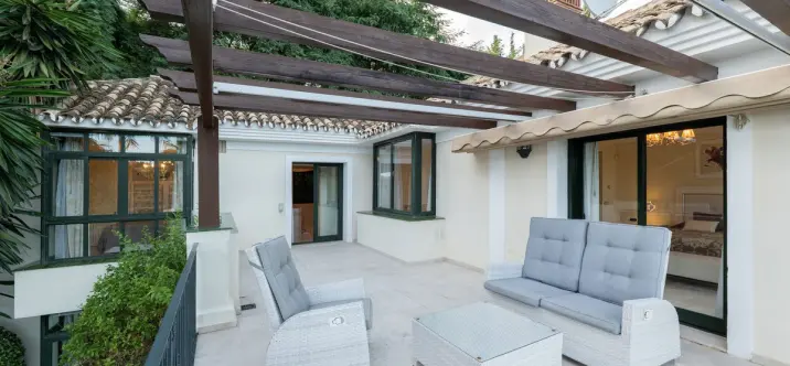 Venta de villa independiente en Los Arqueros 4