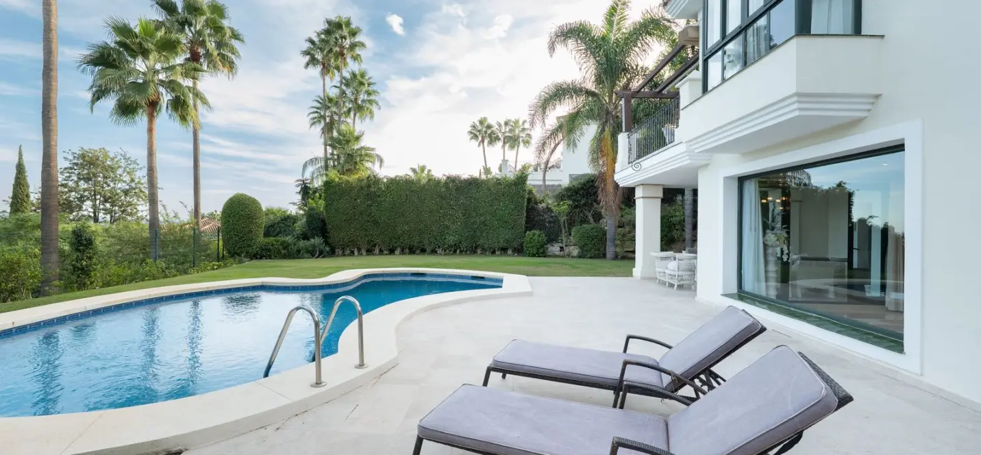Sale of detached villa in Los Arqueros 1