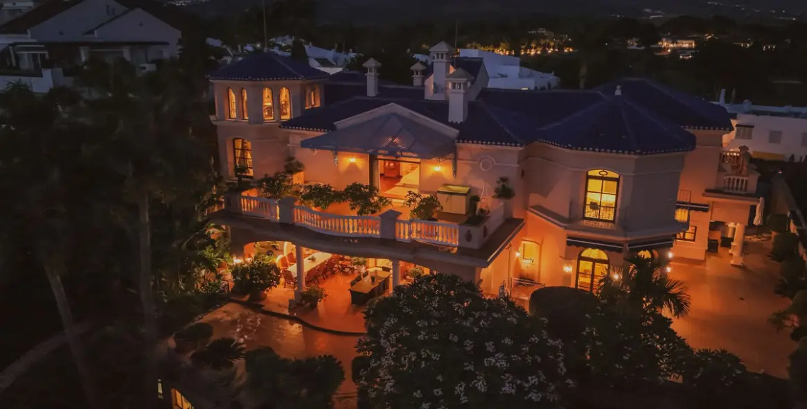 Sale of detached villa in Nueva Andalucía (district Nueva Andalucía) 7