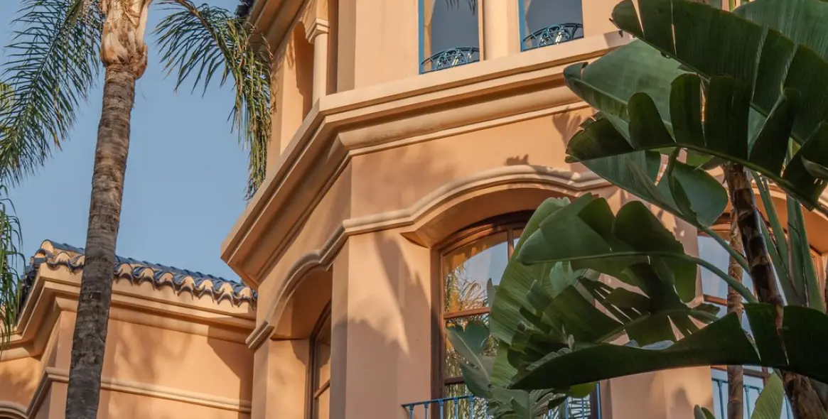 Продажа  отдельно стоящей виллы в Nueva Andalucía 33