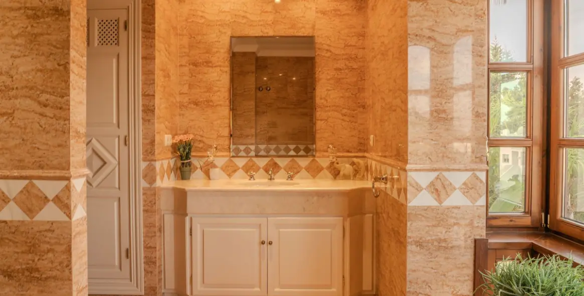 Продажа  отдельно стоящей виллы в Nueva Andalucía 49