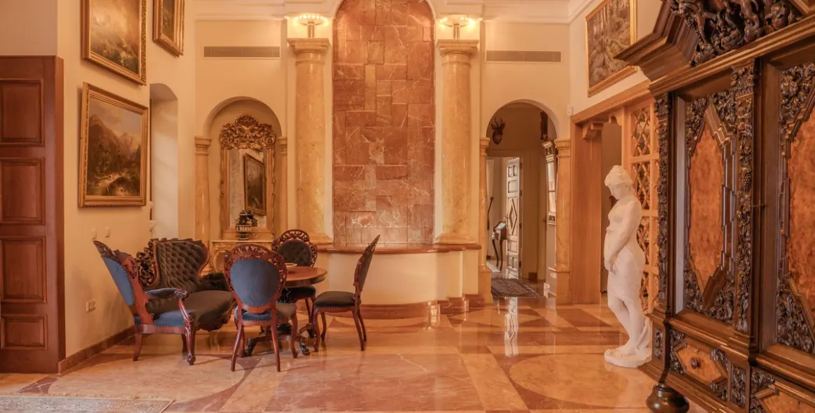 Продажа  отдельно стоящей виллы в Nueva Andalucía 50