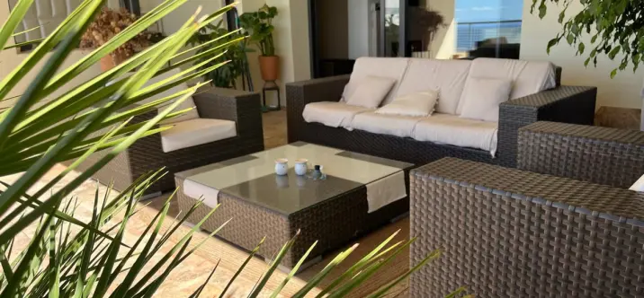 Long-term rent of middle floor apartment in Altos de los Monteros 3