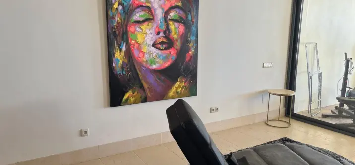 Long-term rent of middle floor apartment in Altos de los Monteros 4