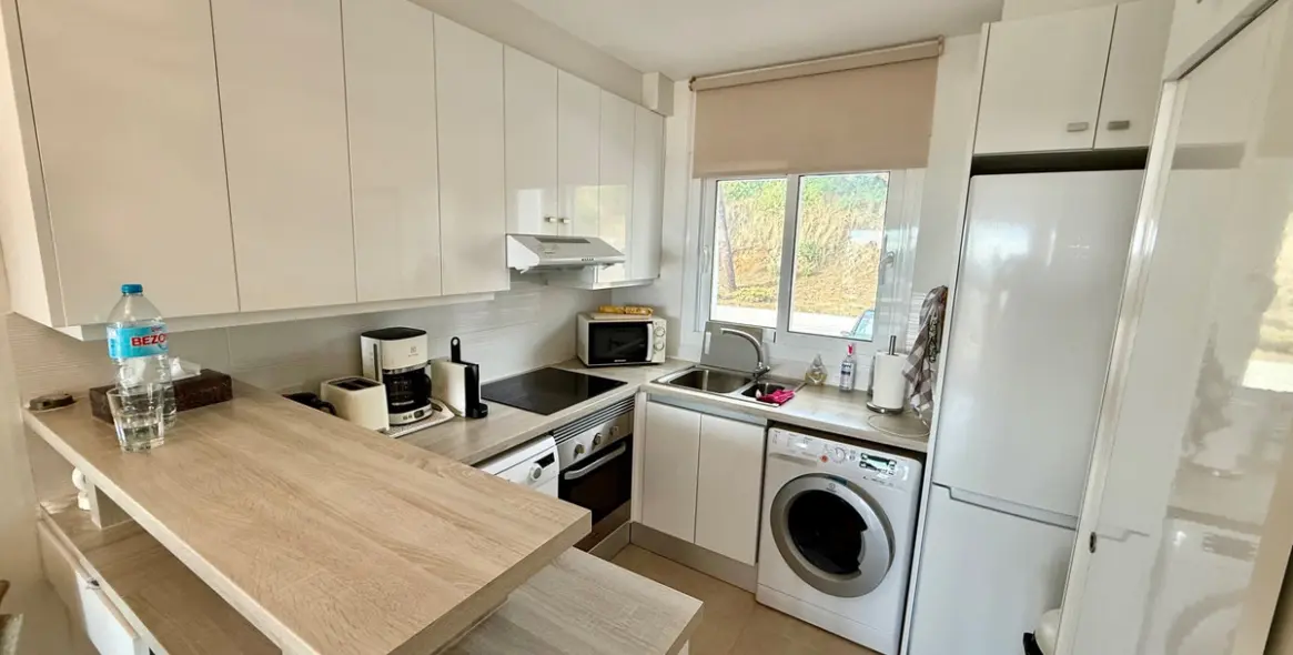 Продажа апартаментов на среднем этаже в Mijas Costa 2