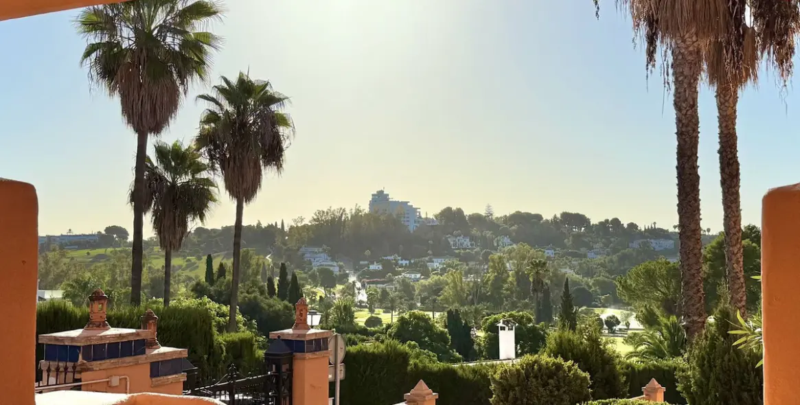 Продажа апартаментов на первом этаже в Benahavís 5