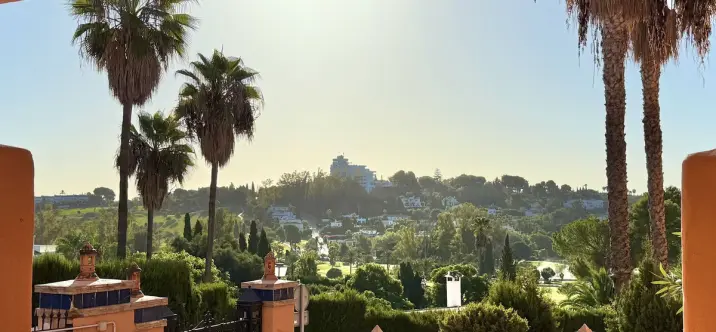 Продажа апартаментов на первом этаже в Benahavís 4