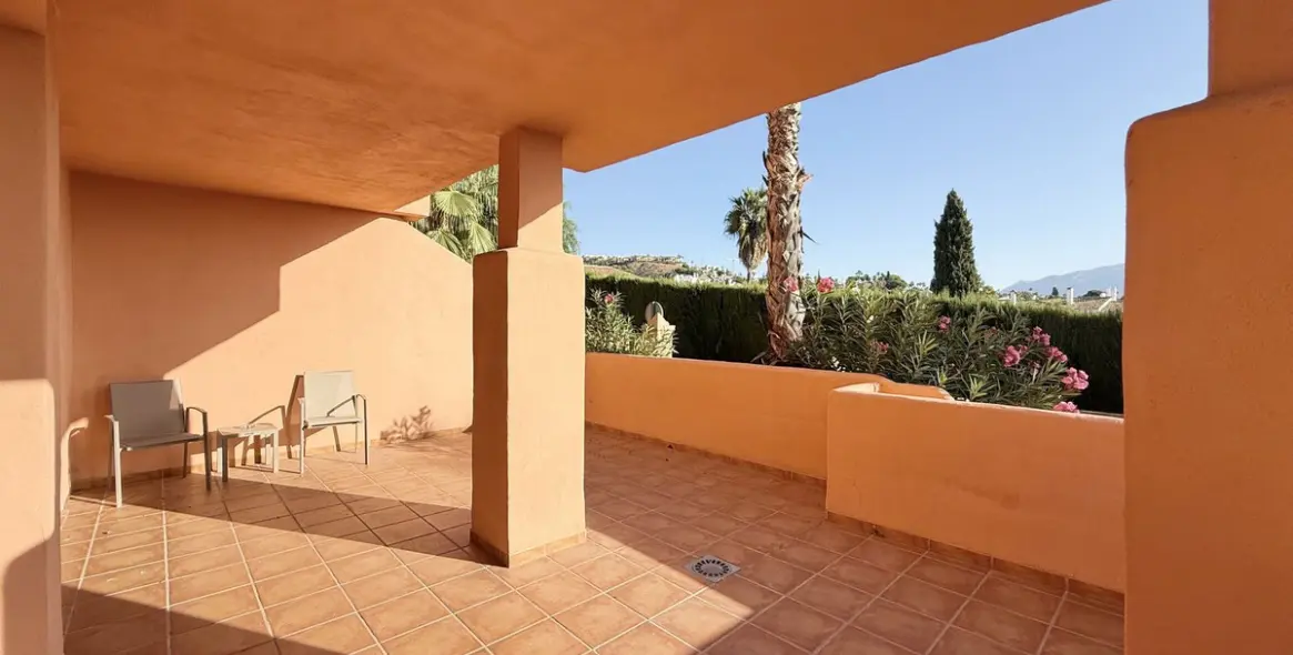 Продажа апартаментов на первом этаже в Benahavís 6