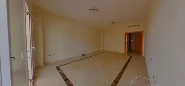 Sale of ground floor apartment in Benahavís 4