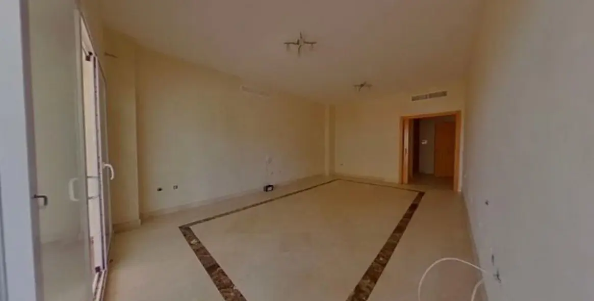 Sale of ground floor apartment in Benahavís 22