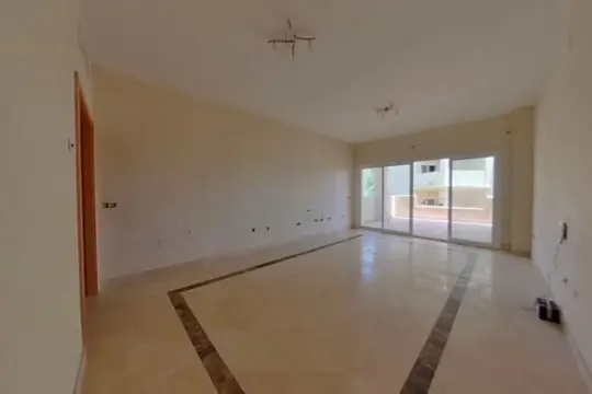 Image 6 thumb