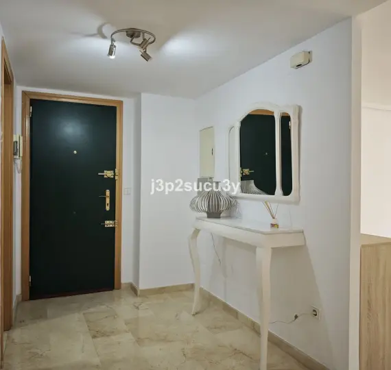 Продажа апартаментов на первом этаже в Guadalmina Baja