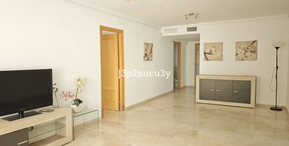 Продажа апартаментов на первом этаже в Guadalmina Baja 6