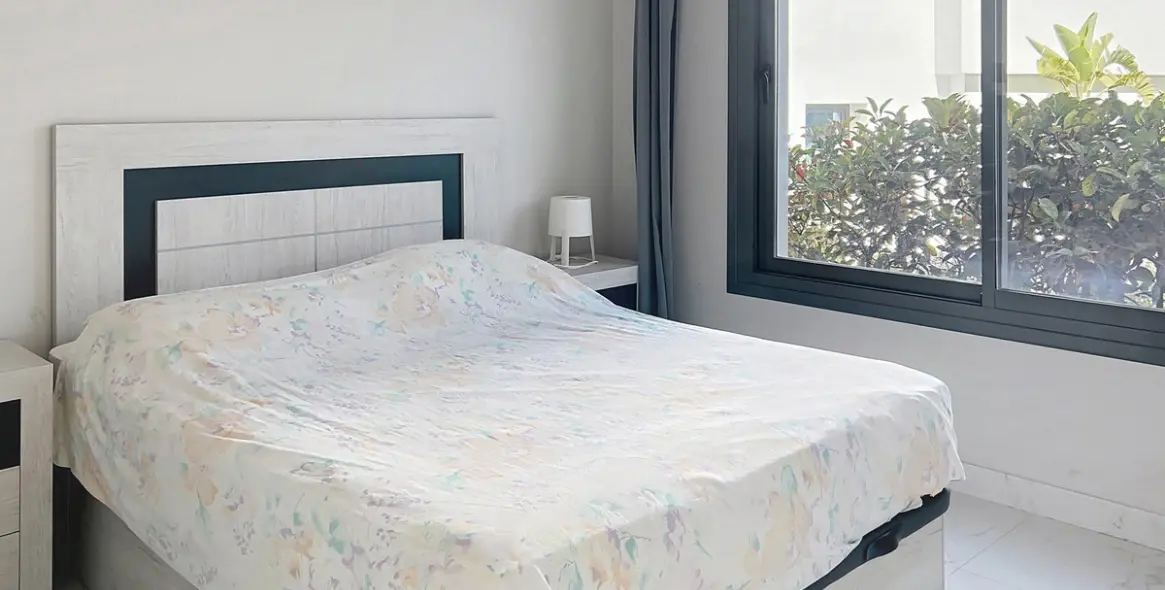 Sale of ground floor apartment in Casares 15