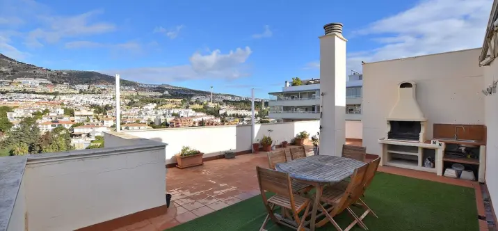 Sale of penthouse in Arroyo de la Miel 0