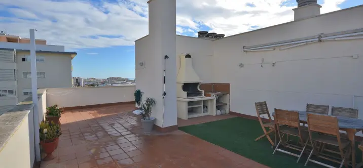 Sale of penthouse in Arroyo de la Miel 2