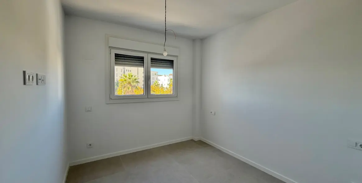 Sale of penthouse in Estepona 8