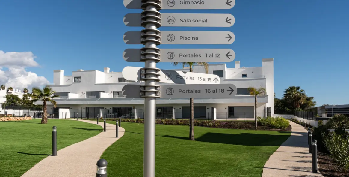 Sale of penthouse in Estepona 29