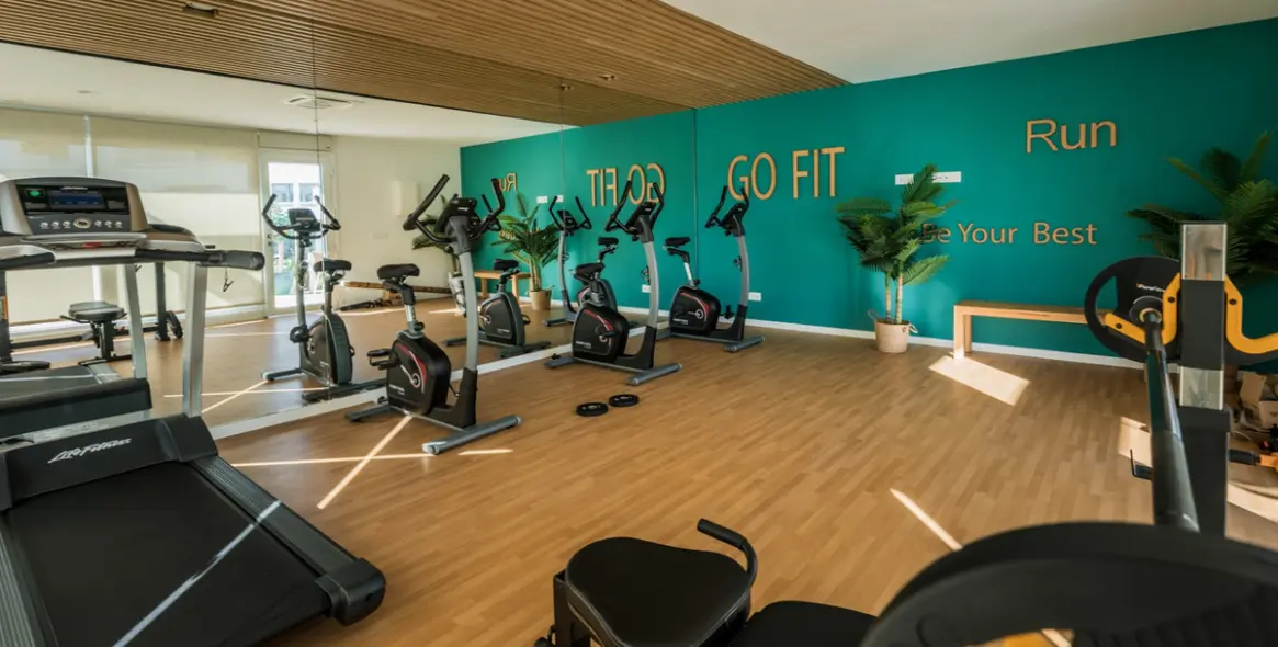 Sale of penthouse in Estepona 40