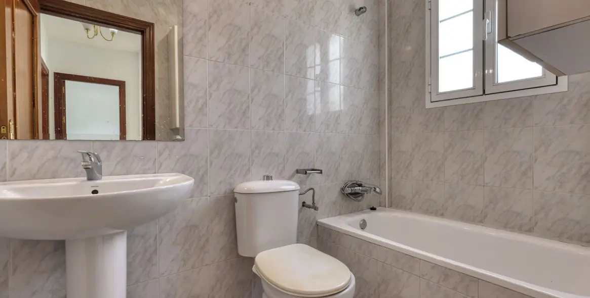 Продажа таунхауса в Elviria 13