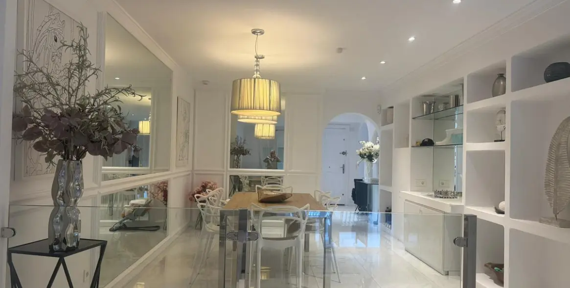 Продажа апартаментов на первом этаже в Puerto Banús 3