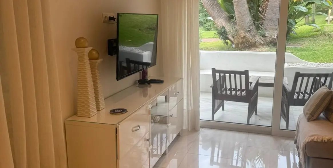 Продажа апартаментов на первом этаже в Puerto Banús 4