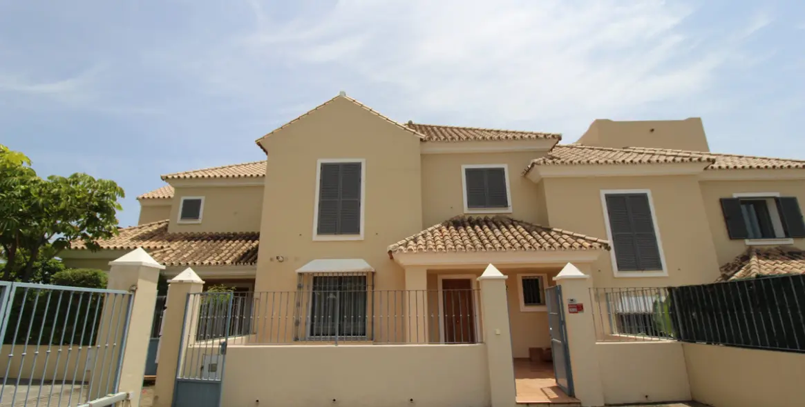 Продажа таунхауса в Benahavís 5