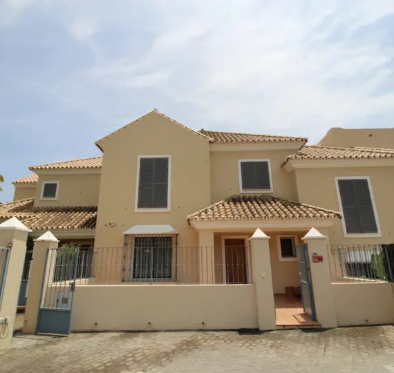 Продажа таунхауса в Benahavís