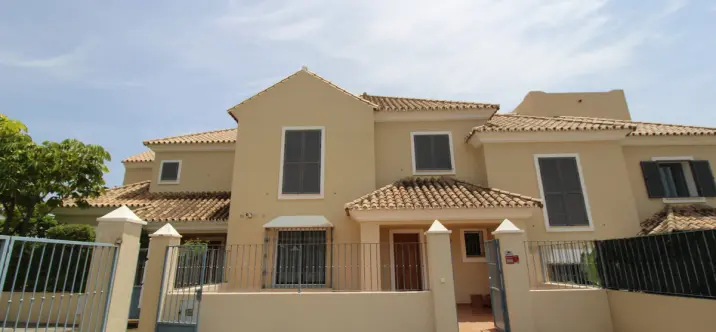 Продажа таунхауса в Benahavís 4