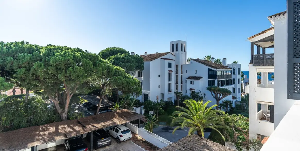 Продажа апартаментов на среднем этаже в Marbella 5