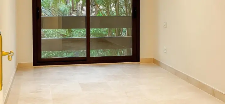 Venta de apartamento en planta baja en Nueva Andalucía 4