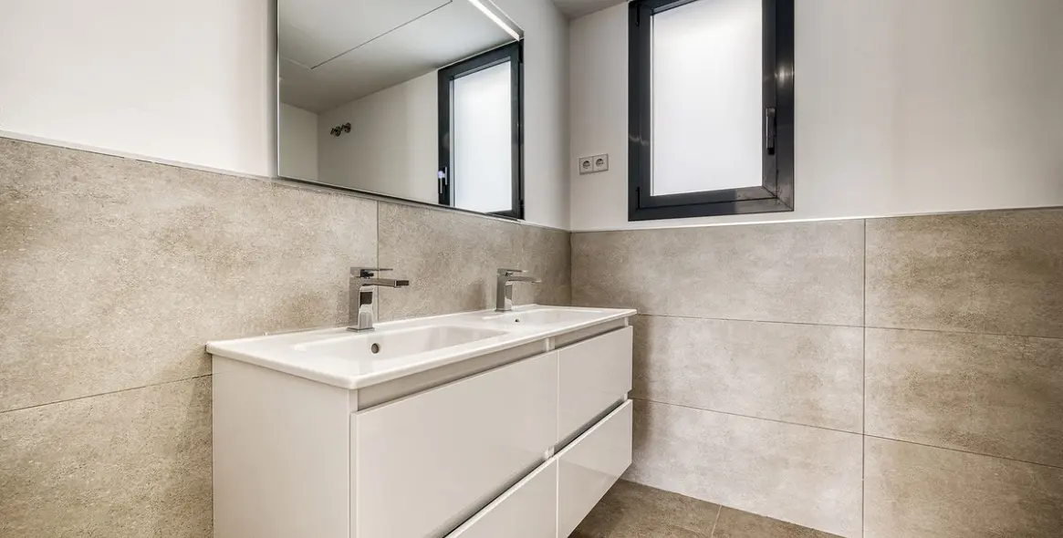 Sale of penthouse in Cancelada 26