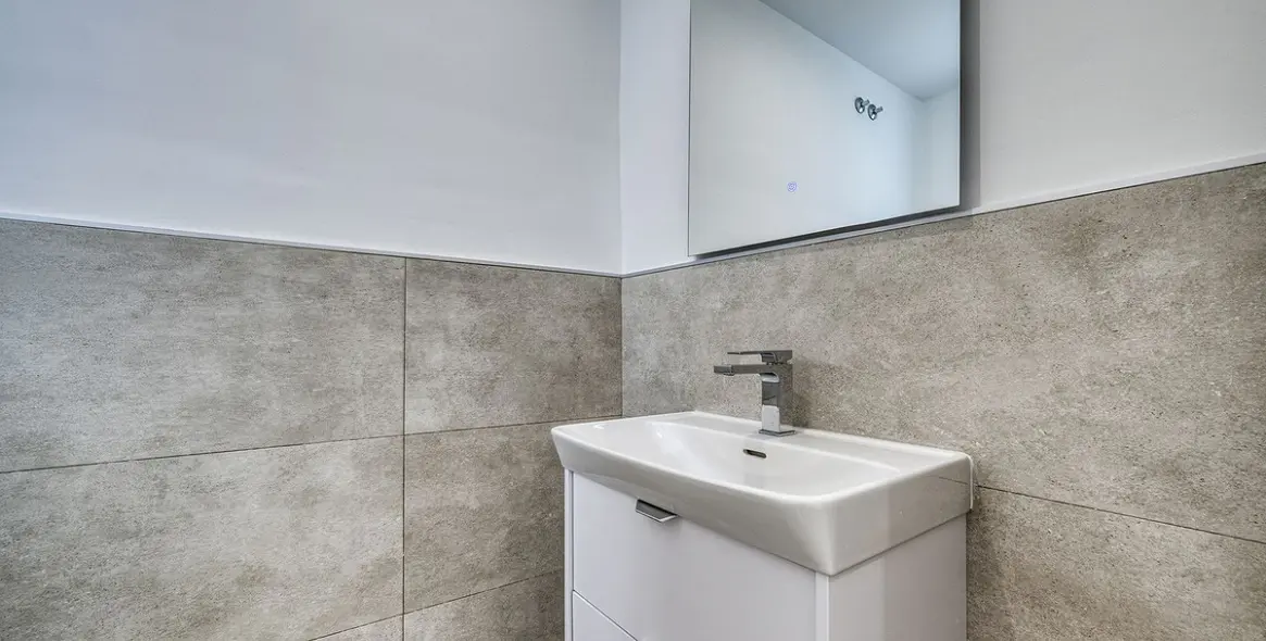 Sale of penthouse in Cancelada 34