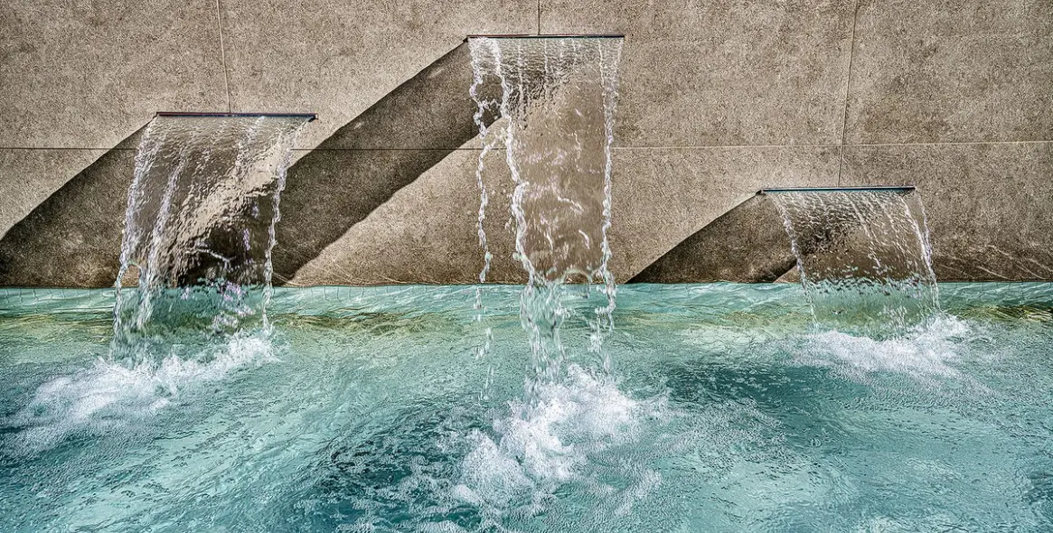 Sale of penthouse in Cancelada 48