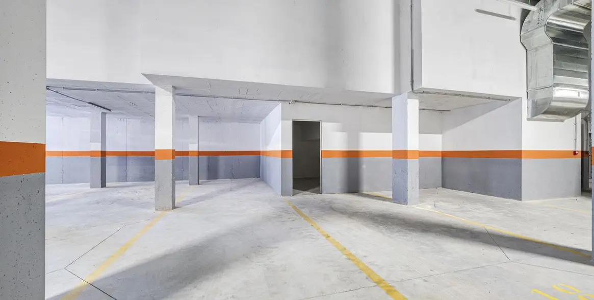 Sale of penthouse in Cancelada 57