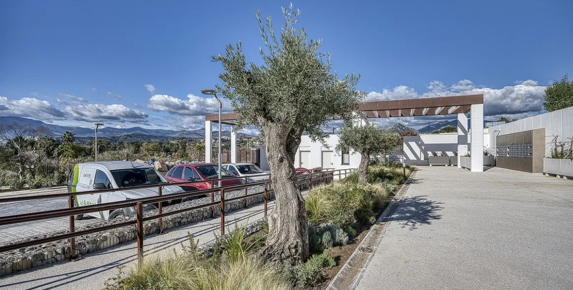 Sale of penthouse in Cancelada 70