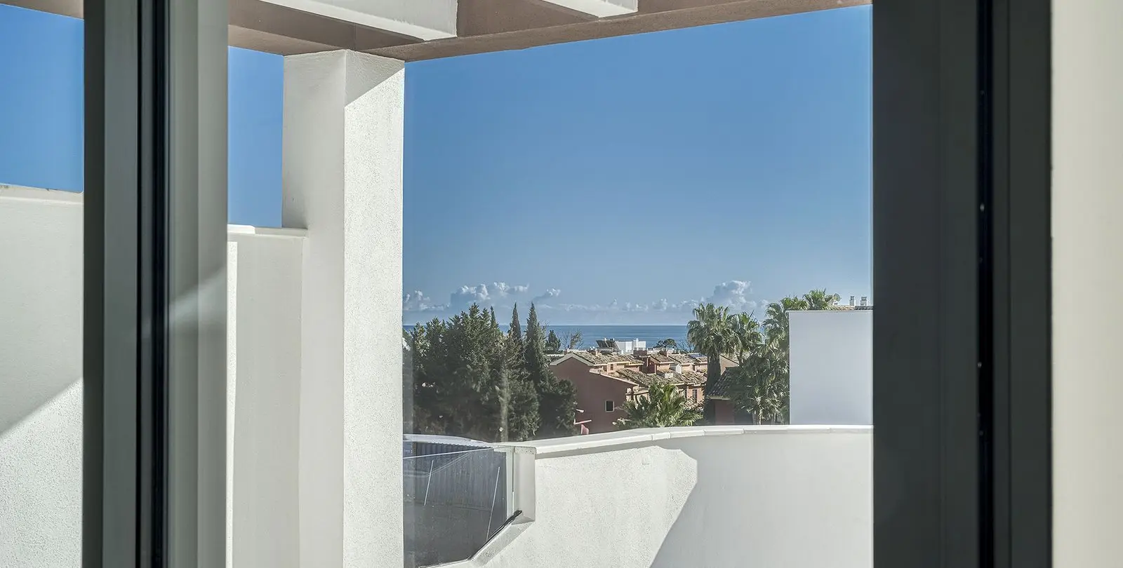 Sale of penthouse in Cancelada 21