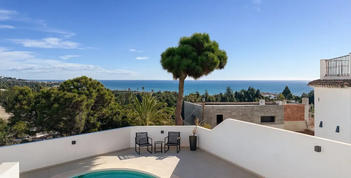 Продажа  отдельно стоящей виллы в La Cala de Mijas 1
