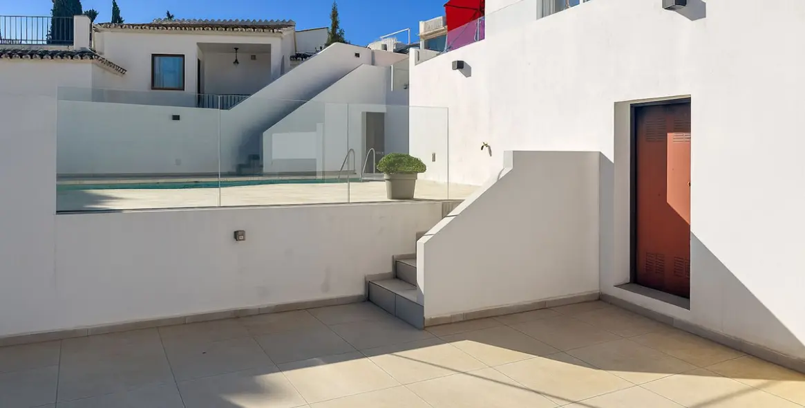 Продажа  отдельно стоящей виллы в La Cala de Mijas 49