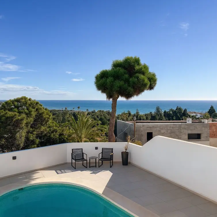 Sale of detached villa in La Cala de Mijas