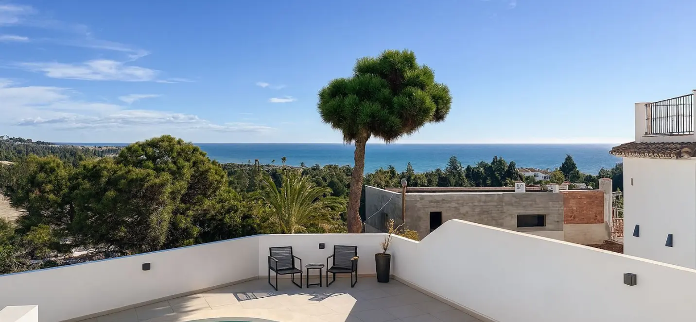 Sale of detached villa in La Cala de Mijas 0