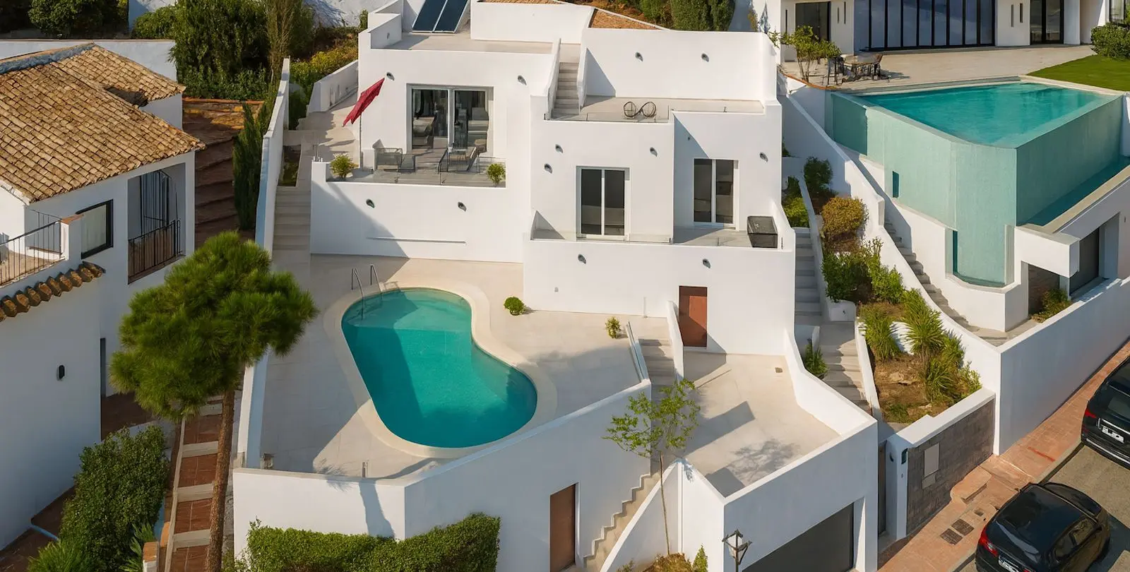 Sale of detached villa in La Cala de Mijas 2