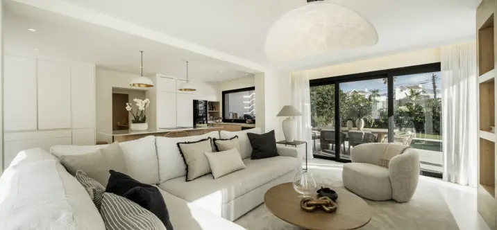 Venta de villa independiente en San Pedro de Alcántara 4