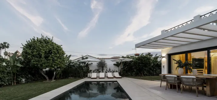 Venta de villa independiente en San Pedro de Alcántara 2