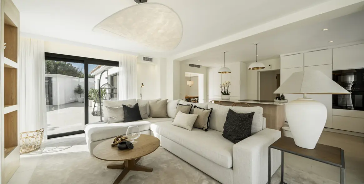 Venta de villa independiente en San Pedro de Alcántara 4