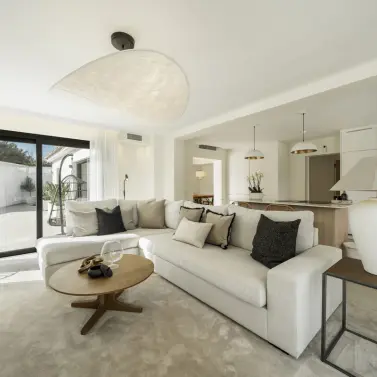 Venta de villa independiente en San Pedro de Alcántara