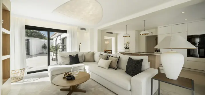 Venta de villa independiente en San Pedro de Alcántara 3