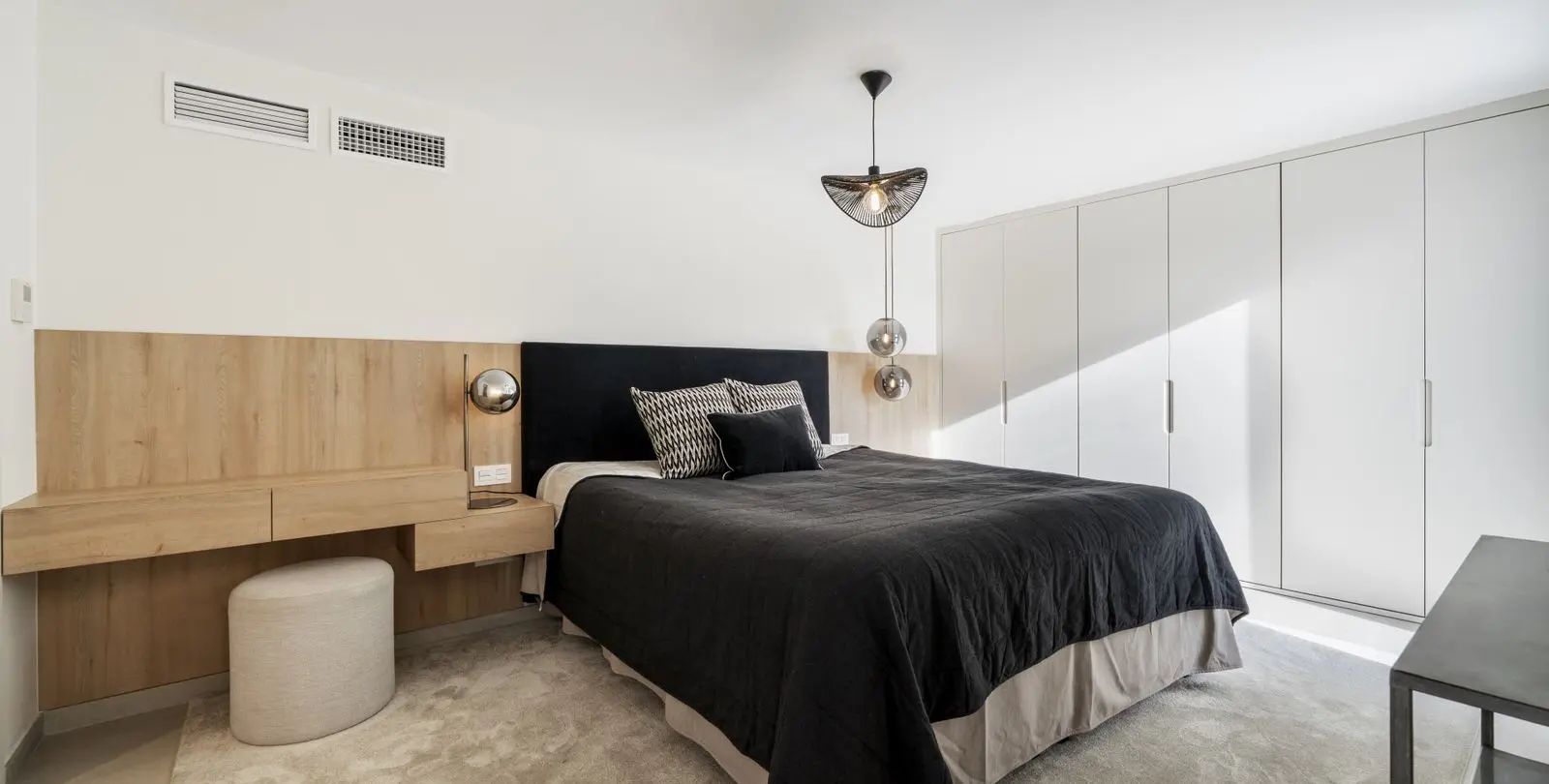 Продажа  отдельно стоящей виллы в San Pedro de Alcántara 10