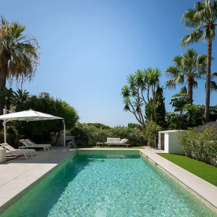 Sale of detached villa in Marbesa